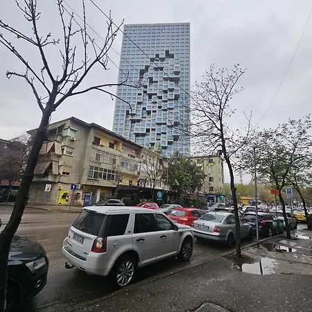 Axes Apartment