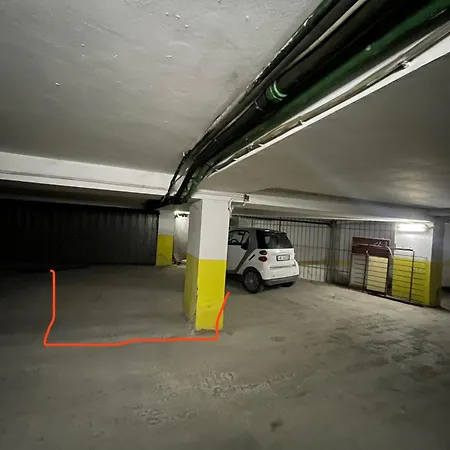 Apartment Axes